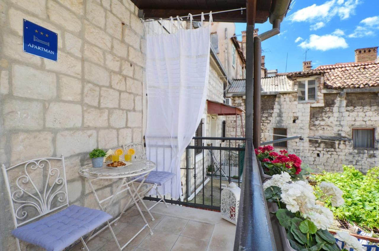 Rooms Valery Split Bagian luar foto